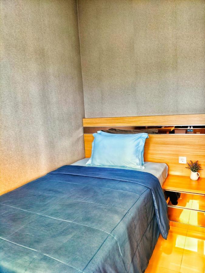 Cozy Residence Tomang Cakarta Dış mekan fotoğraf